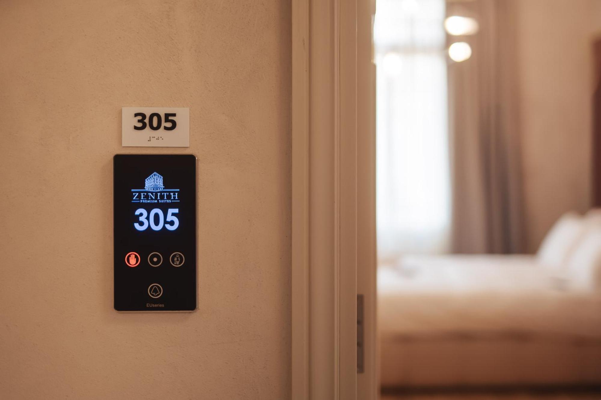 Zenith Premium Suites Tesalonika Bagian luar foto
