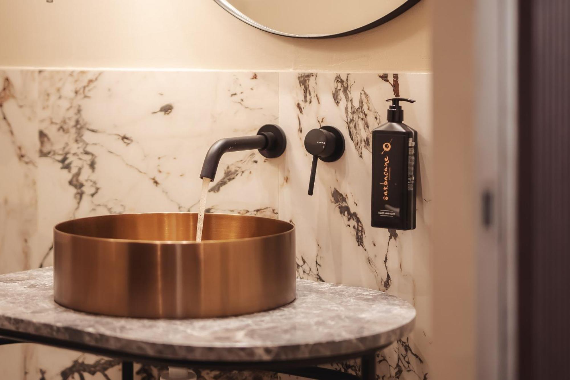 Zenith Premium Suites Tesalonika Bagian luar foto